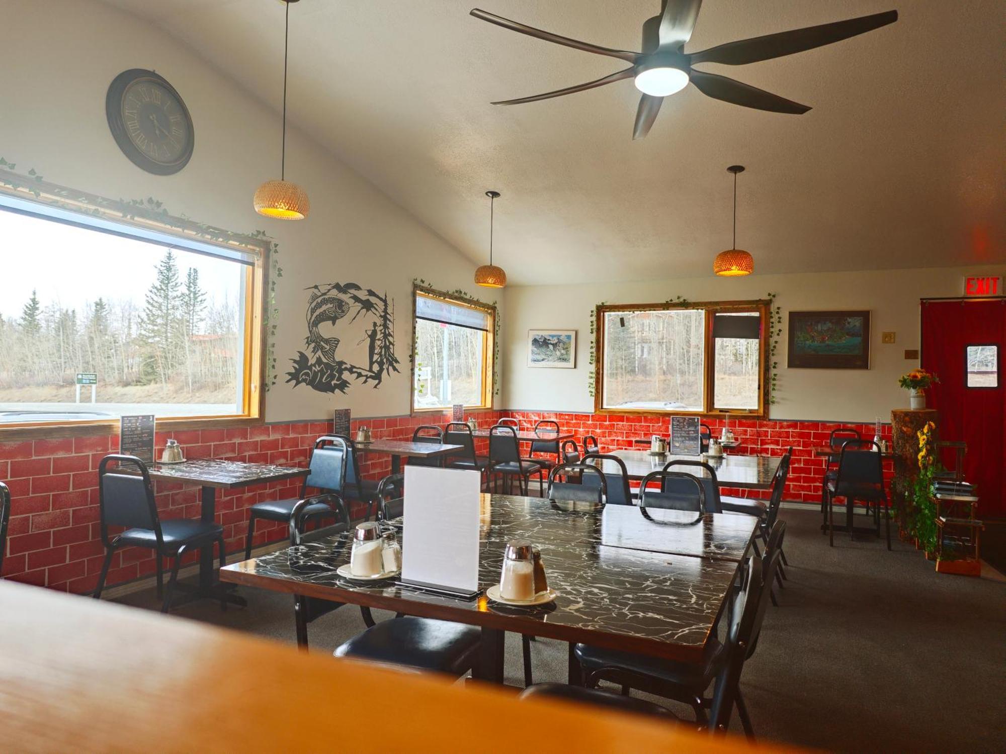 Cozy Corner Motel & Restaurant Haines Junction Exterior foto