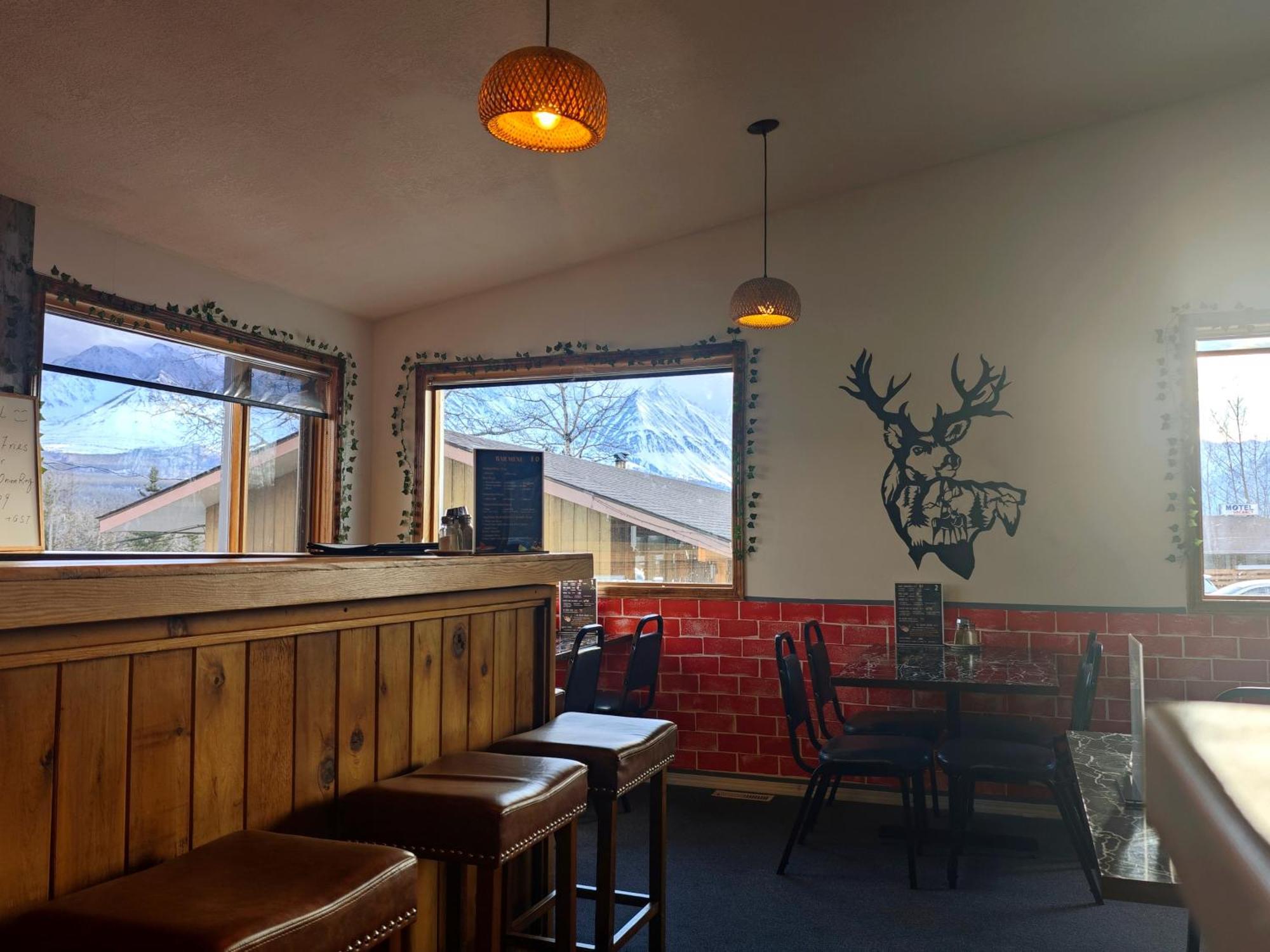 Cozy Corner Motel & Restaurant Haines Junction Exterior foto